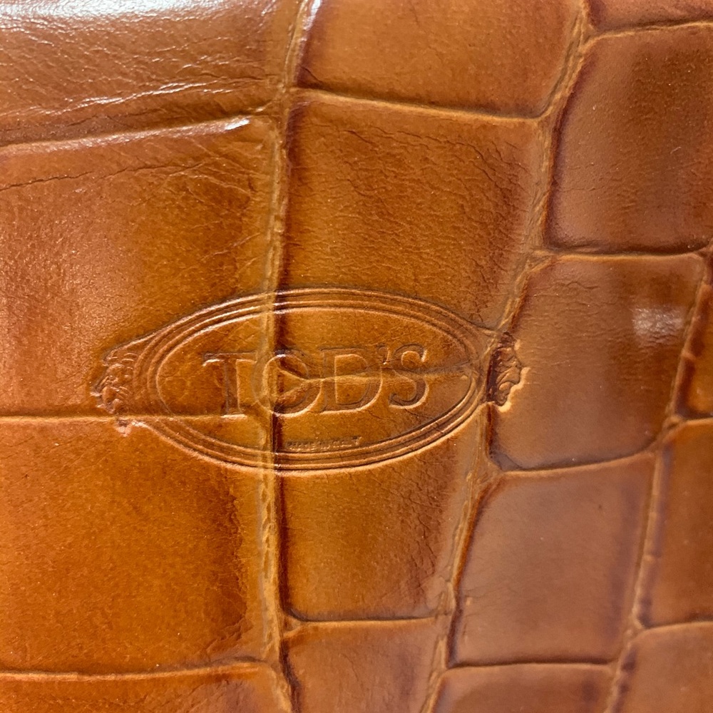 Todd’s handbag